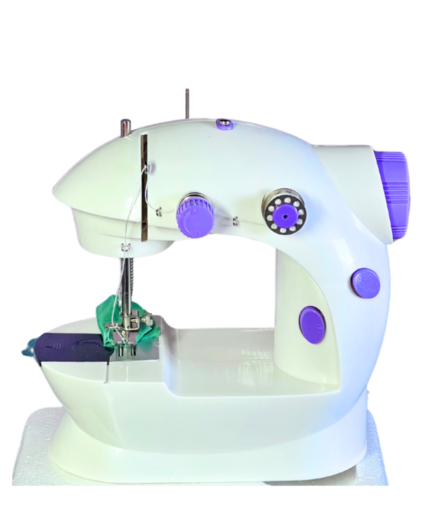Máquina De Coser Sm-202a Recta Mini Color Blanca Y Violeta 220v Compacta
